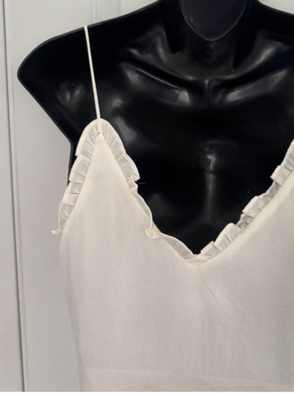 Express Ruffle Trim Cami Top - Picture 7 of 9